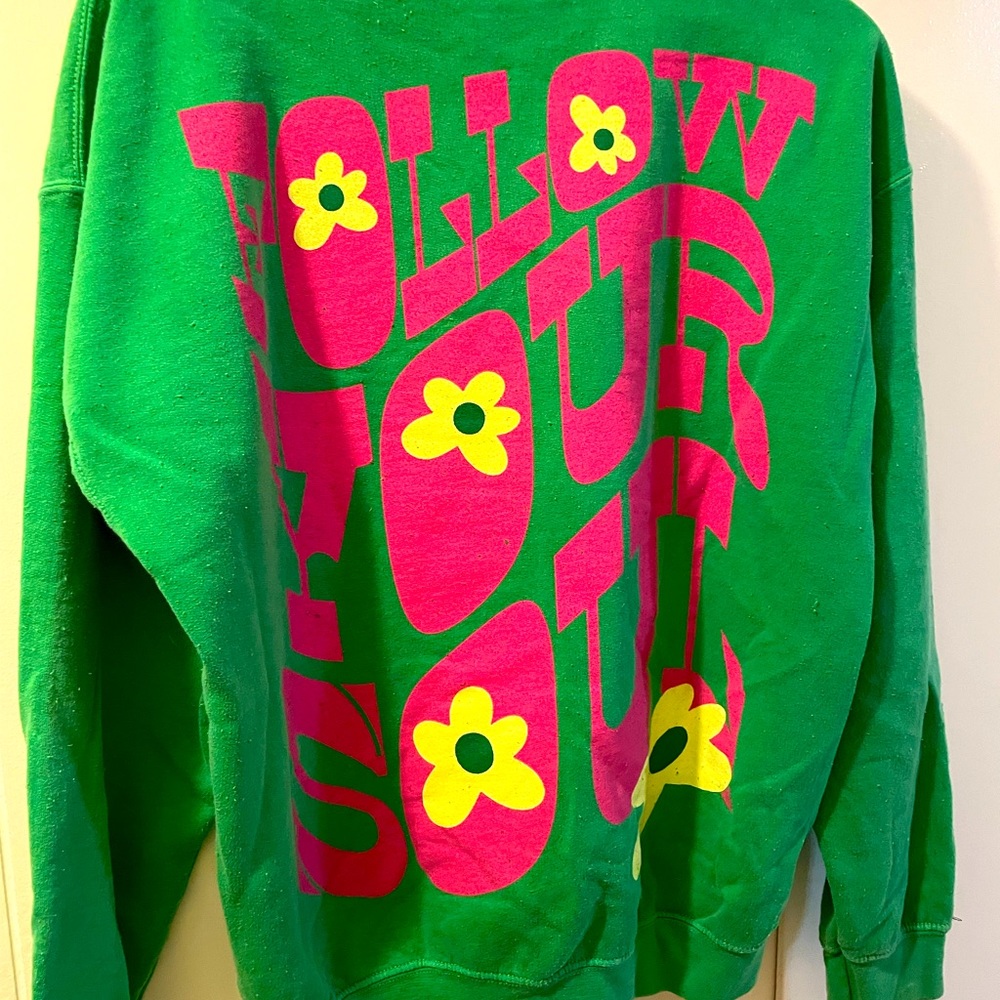 Urban Outfitters Follow your soul sweater